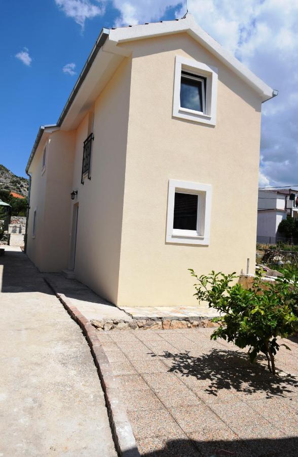 Villa Marta'S - Marta I Trogir Exterior foto
